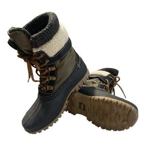 Storm by Cougar Creek Winter Boots Faux Shearling Weatherproof Gray Khaki 7 EUC